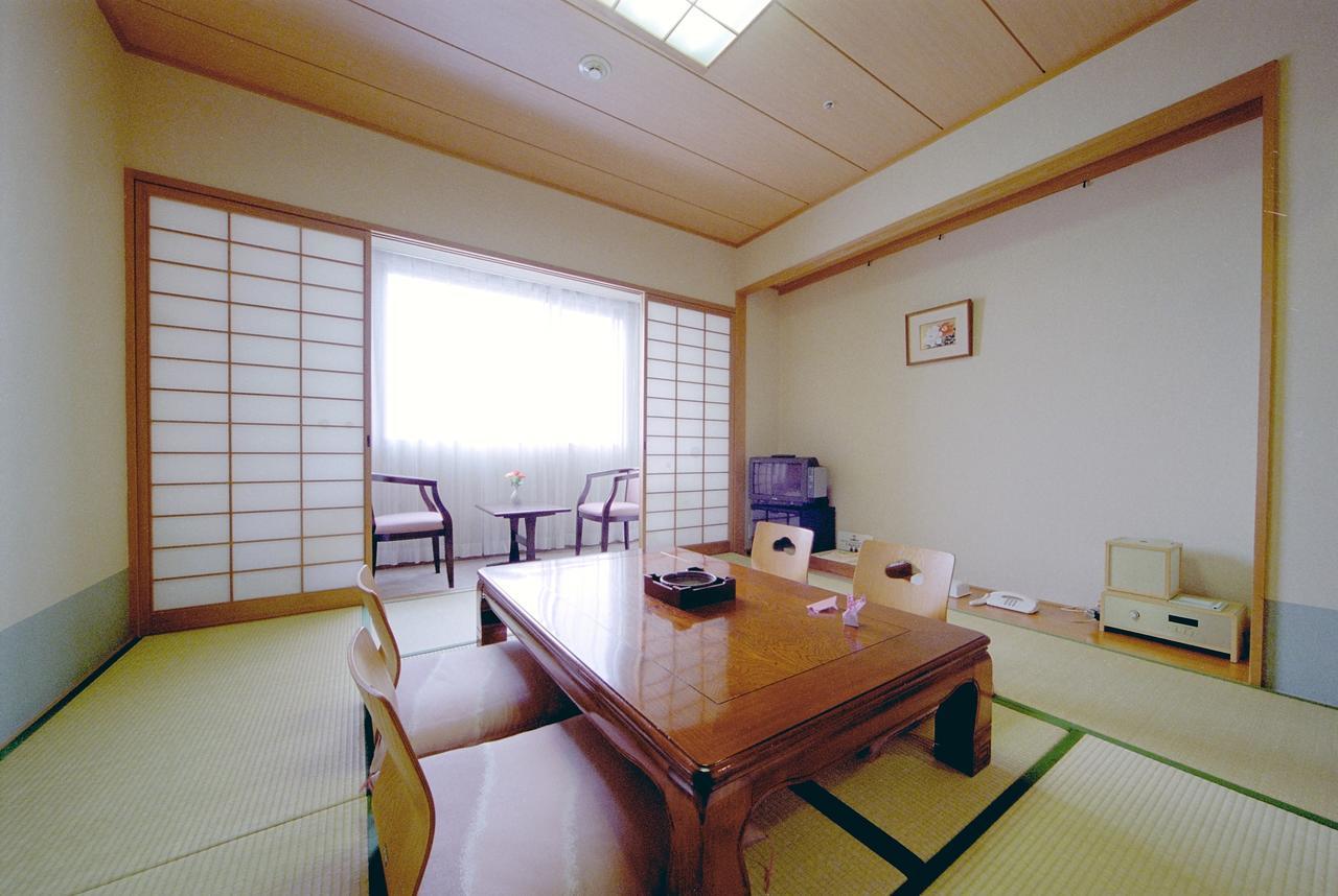 Resparle Fujiganaru Okayama Exteriör bild